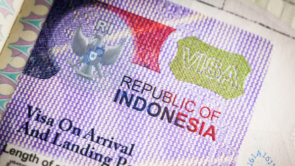 Penerapan Kebijakan Visa On Arrival Dan Bebas Karantina Wisatawan ...