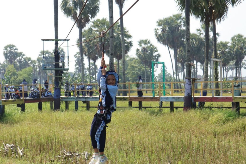 Desa Wisata Hendrosari