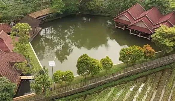 Pesona Budaya dan Alam di Tanah Garut: Desa Wisata Saung Ciburial